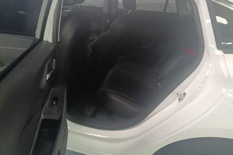 Used MG 5 2023 180 DVVT CVT Luxury Edition Left Rear Seat