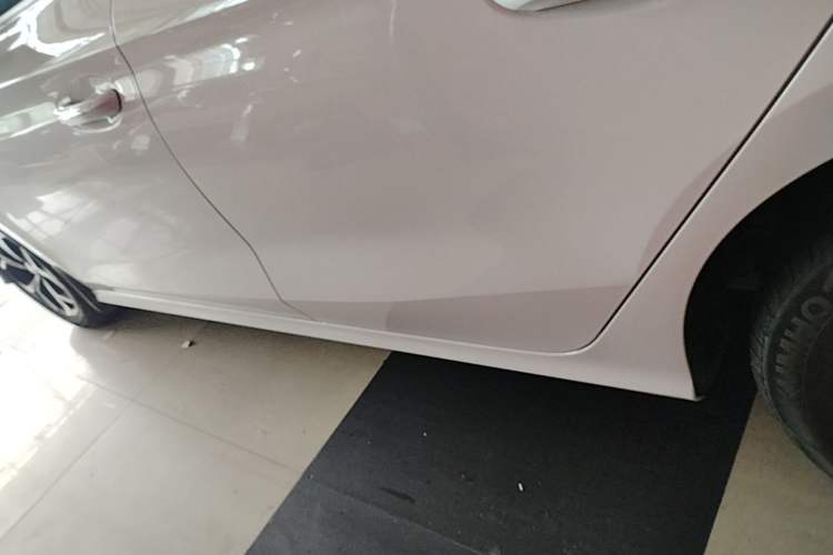Used MG 5 2023 180 DVVT Manual Fashion Edition Left Side Sill