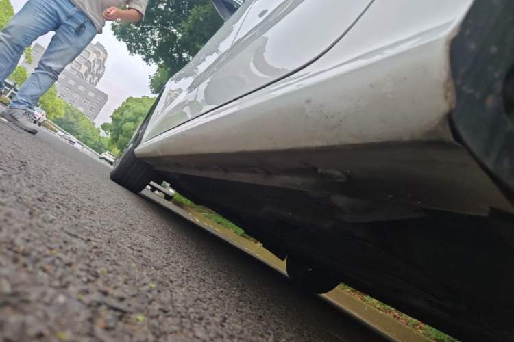 Used MG 5 2023 180 DVVT CVT Luxury Edition Left Side Sill