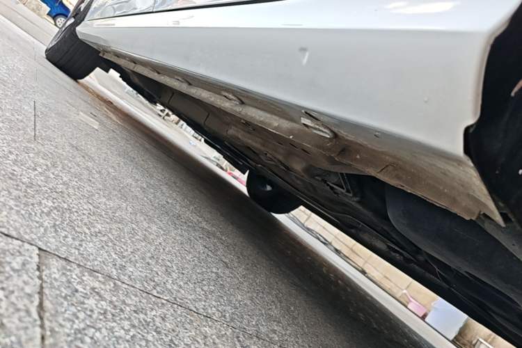 Used MG 5 2023 180 DVVT CVT Luxury Edition Left Side Sill