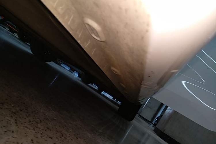 Used MG 5 2023 180 DVVT CVT Luxury Edition Left Side Sill
