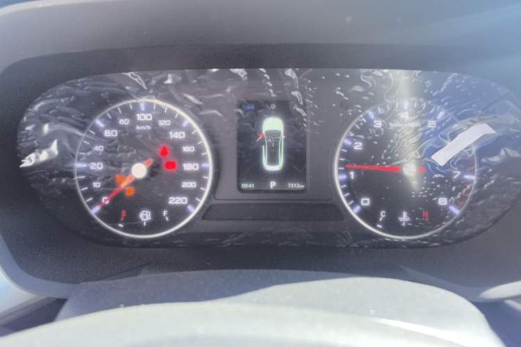 Used MG 5 2023 180 DVVT CVT Fashion Edition Odometer Close Up