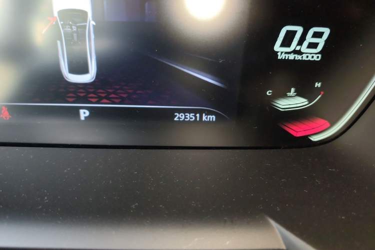 Used MG 5 2023 180 DVVT CVT Luxury Edition Odometer Close Up