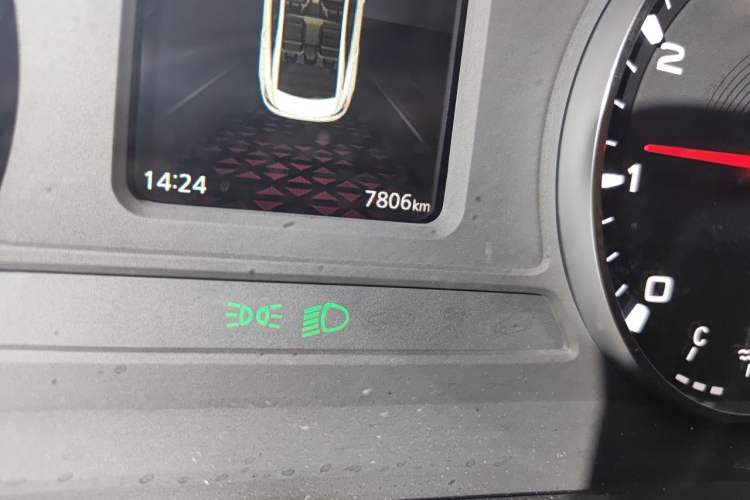 Used MG 5 2023 180 DVVT Manual Fashion Edition Odometer Close Up