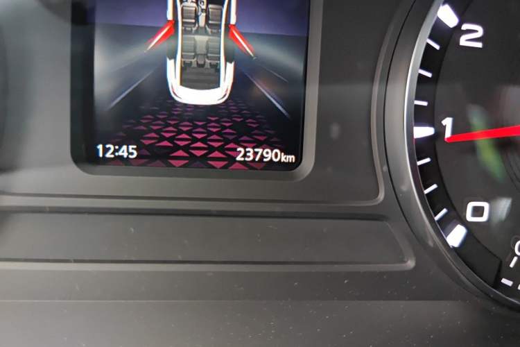 Used MG 5 2023 180 DVVT Manual Fashion Edition Odometer Close Up