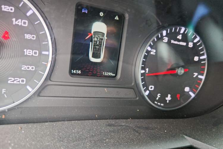 Used MG 5 2023 180 DVVT Manual Fashion Edition Odometer Close Up