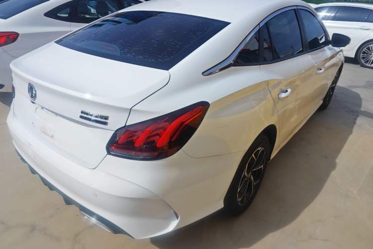 Used MG 5 2023 180 DVVT CVT Luxury Edition Rear Right 45 Deg