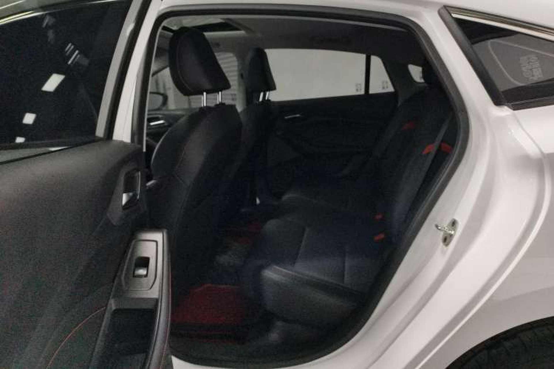 Used MG 5 2023 180 DVVT CVT Fashion Edition Right Rear Seat