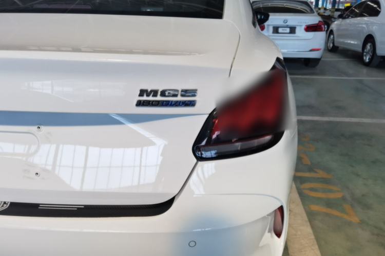 Used MG 5 2023 180 DVVT Manual Fashion Edition Right Rear Taillight