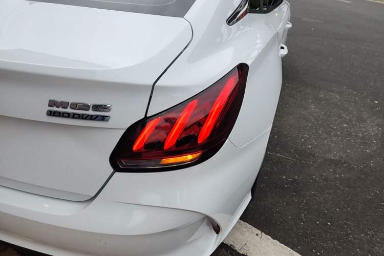 Used MG 5 2023 180 DVVT Manual Fashion Edition Right Rear Taillight