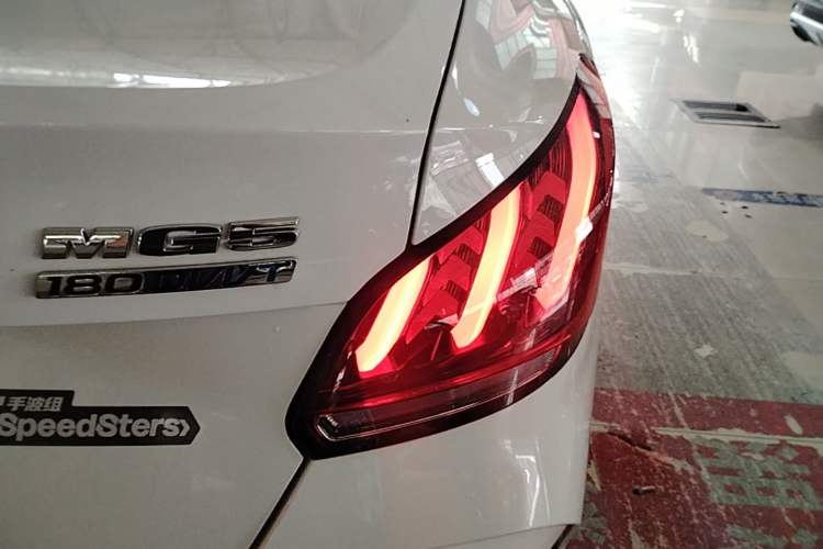 Used MG 5 2023 180 DVVT Manual Fashion Edition Right Rear Taillight