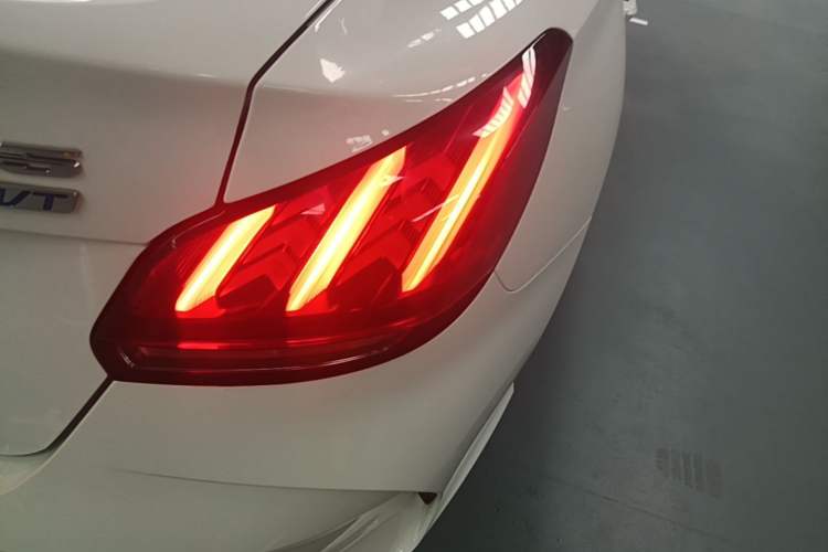 Used MG 5 2023 180 DVVT CVT Luxury Edition Right Rear Taillight