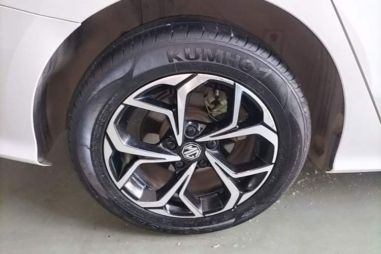 Used MG 5 2023 180 DVVT CVT Fashion Edition Right Rear Wheel Hub