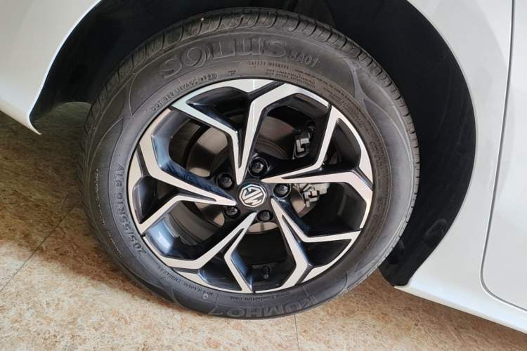 Used MG 5 2023 180 DVVT CVT Luxury Edition Right Rear Wheel Hub