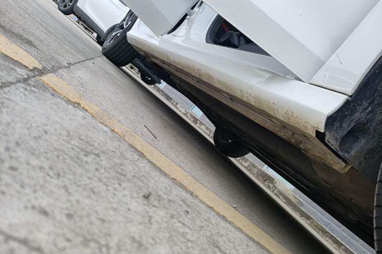 Used MG 5 2023 180 DVVT CVT Fashion Edition Right Side Sill