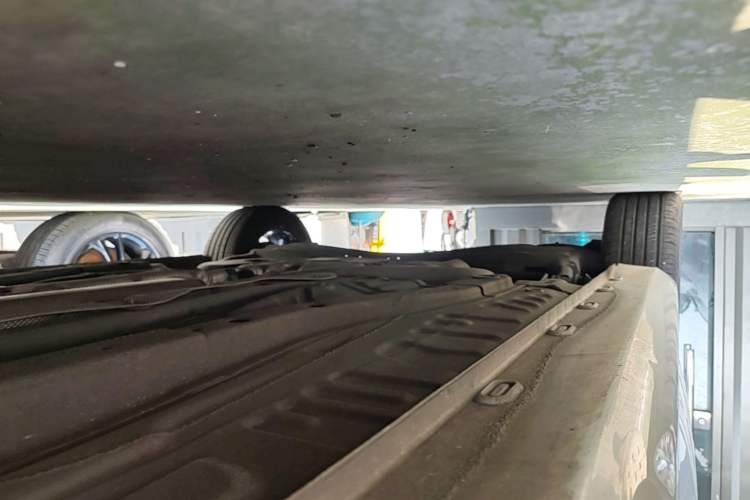 Used MG 5 2023 180 DVVT CVT Luxury Edition Right Side Sill