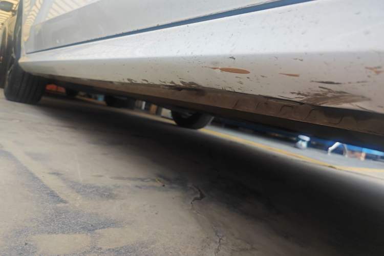 Used MG 5 2023 180 DVVT CVT Fashion Edition Right Side Sill