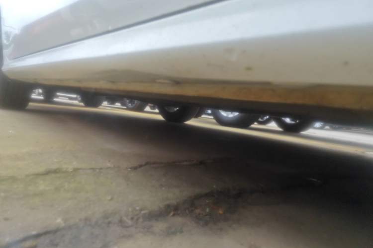 Used MG 5 2023 180 DVVT CVT Fashion Edition Right Side Sill