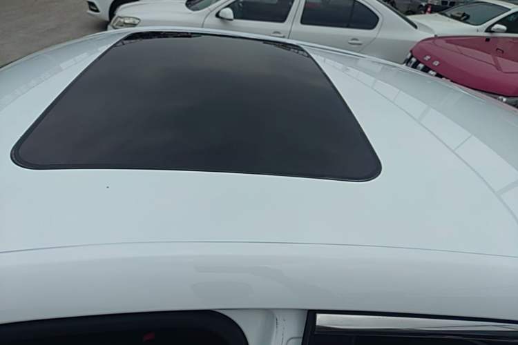 Used MG 5 2023 180 DVVT CVT Fashion Edition Roof