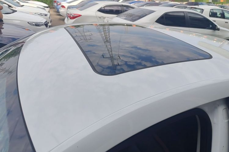 Used MG 5 2023 180 DVVT CVT Luxury Edition Roof