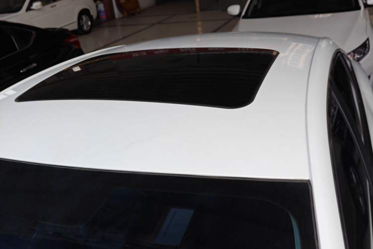 Used MG 5 2023 180 DVVT CVT Luxury Edition Roof