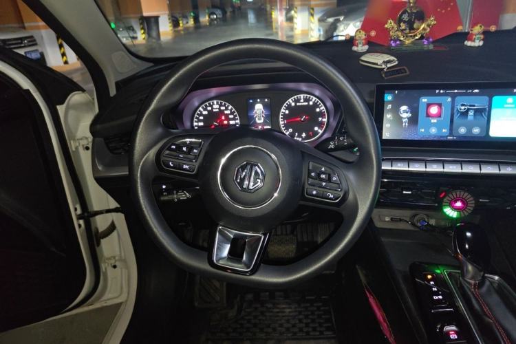 Used MG 5 2023 180 DVVT CVT Luxury Edition Steering Wheel