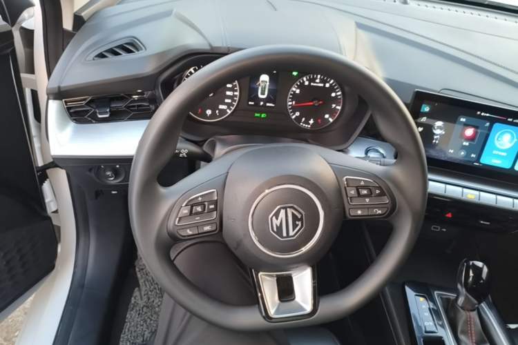 Used MG 5 2023 180 DVVT CVT Fashion Edition Steering Wheel