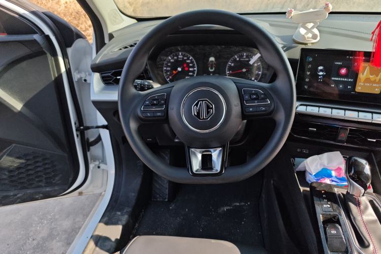 Used MG 5 2023 180 DVVT CVT Luxury Edition Steering Wheel