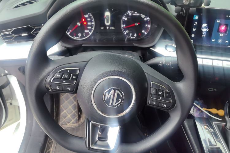 Used MG 5 2023 180 DVVT CVT Luxury Edition Steering Wheel
