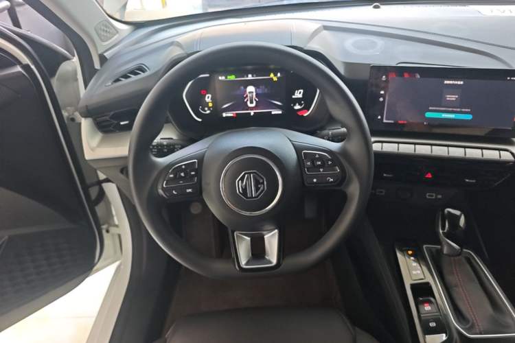Used MG 5 2023 180 DVVT CVT Luxury Edition Steering Wheel