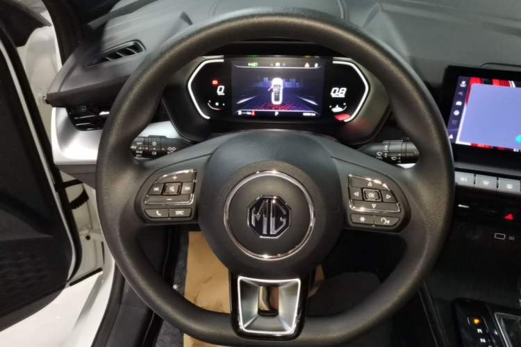 Used MG 5 2023 180 DVVT CVT Luxury Edition Steering Wheel