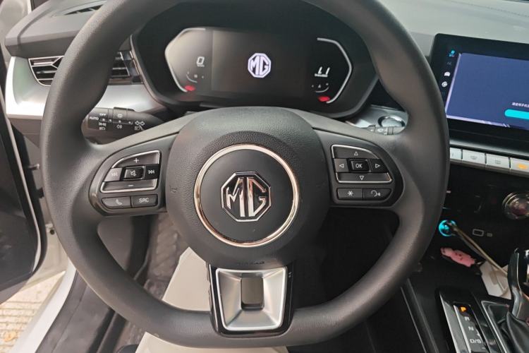 Used MG 5 2023 180 DVVT CVT Luxury Edition Steering Wheel