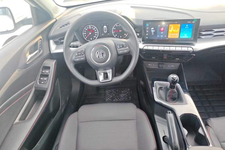 Used MG 5 2023 180 DVVT Manual Fashion Edition Steering Wheel