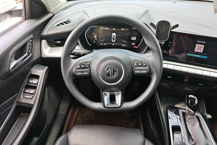Used MG 5 2023 180 DVVT CVT Luxury Edition Steering Wheel