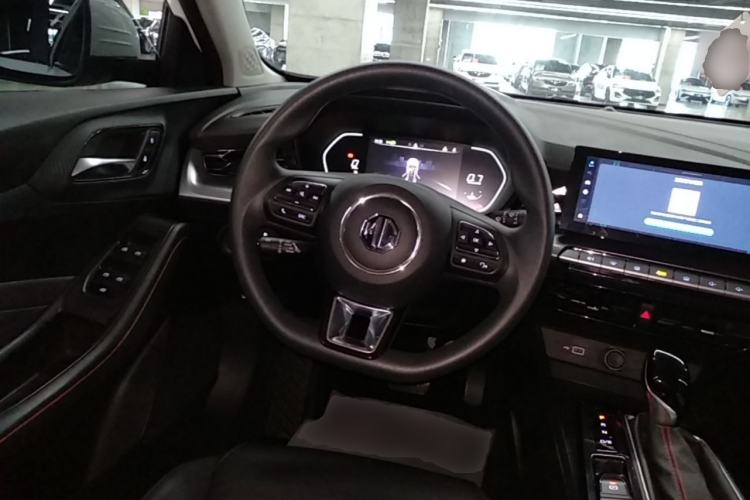 Used MG 5 2023 180 DVVT CVT Luxury Edition Steering Wheel
