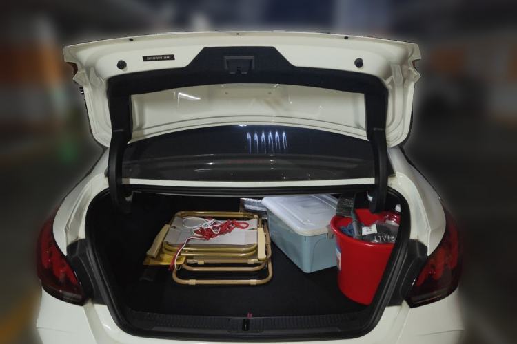 Used MG 5 2023 180 DVVT CVT Luxury Edition Trunk