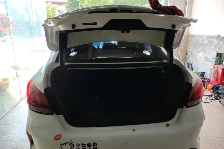 Used MG 5 2023 180 DVVT CVT Luxury Edition Trunk