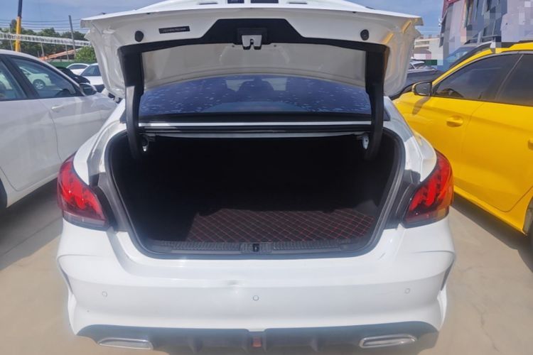 Used MG 5 2023 180 DVVT CVT Luxury Edition Trunk