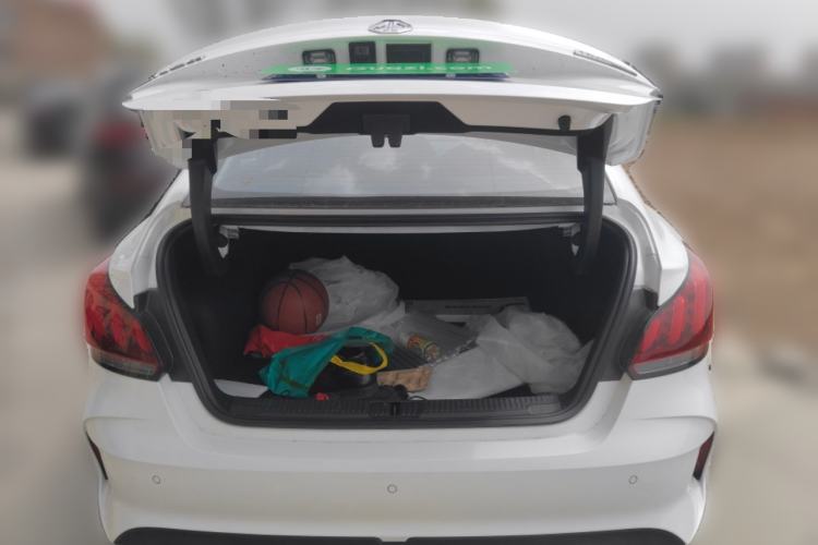 Used MG 5 2023 180 DVVT Manual Fashion Edition Trunk