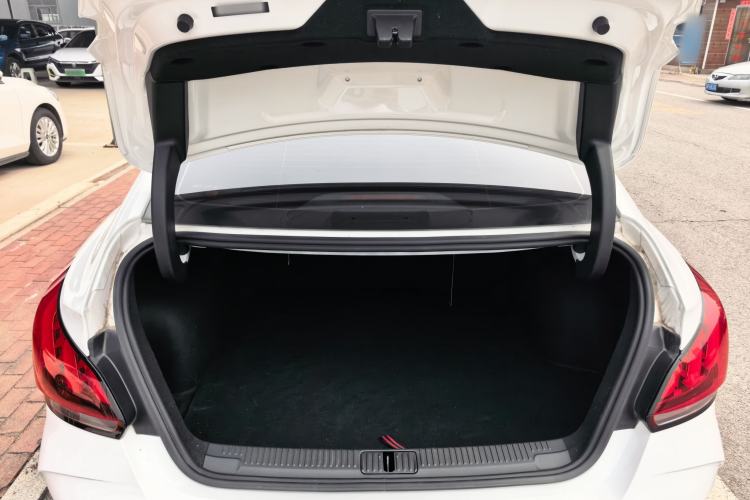 Used MG 5 2023 180 DVVT Manual Fashion Edition Trunk