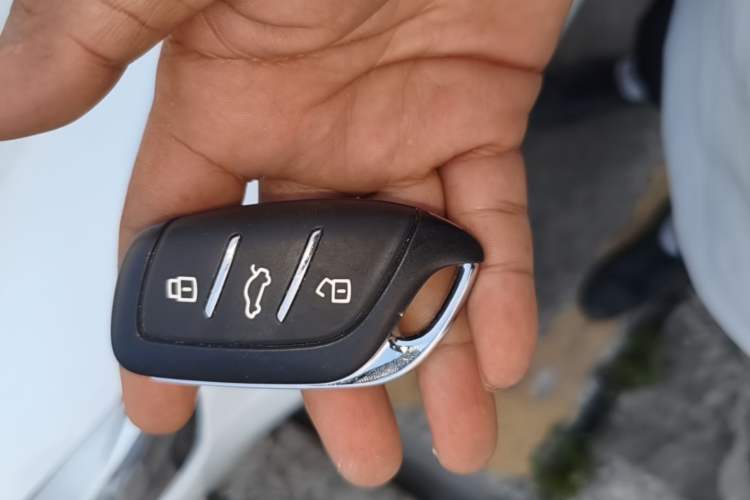 Used MG 5 2023 180 DVVT CVT Fashion Edition Vehicle Key
