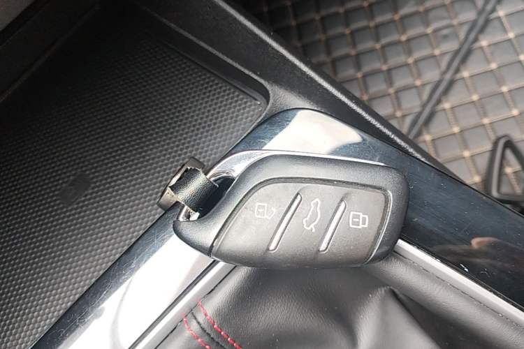 Used MG 5 2023 180 DVVT Manual Fashion Edition Vehicle Key
