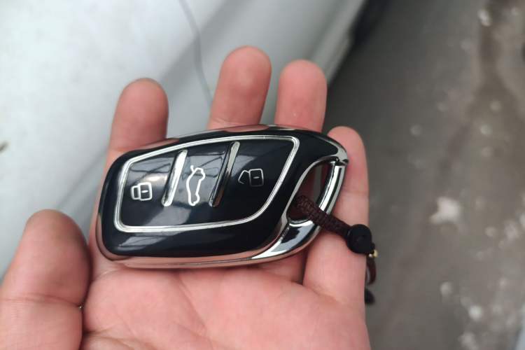 Used MG 5 2023 180 DVVT CVT Fashion Edition Vehicle Key