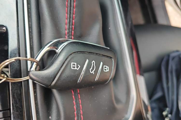 Used MG 5 2023 180 DVVT CVT Luxury Edition Vehicle Key