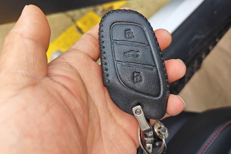 Used MG 5 2023 180 DVVT CVT Fashion Edition Vehicle Key