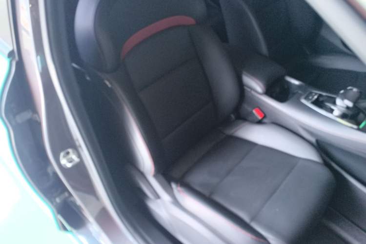 Used MG 5 2025 300TGI Global Flagship Edition Right Front Seat