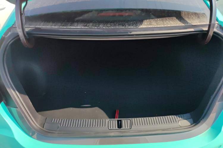 Used MG 5 2025 300TGI Global Flagship Edition Trunk