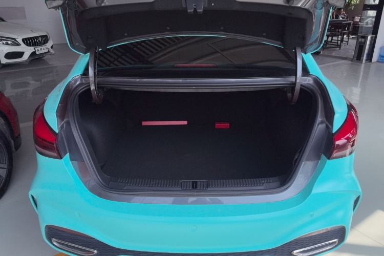 Used MG 5 2025 300TGI Global Flagship Edition Trunk