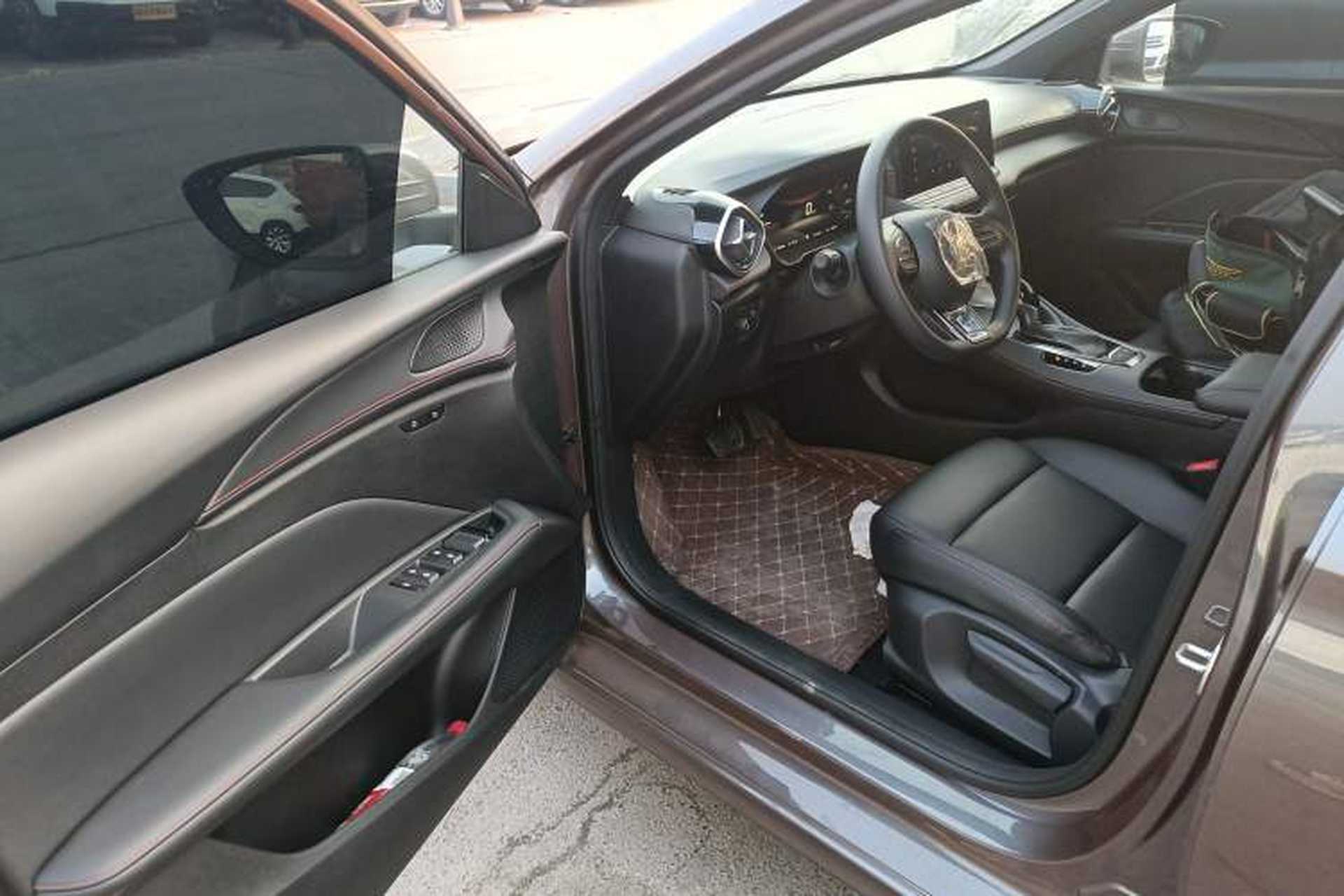 Used MG 5 2025 180 DVVT Global First Edition Driver Seat
