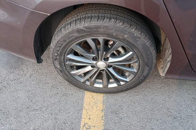 Used MG 5 2025 180 DVVT Global First Edition Right Rear Wheel Hub